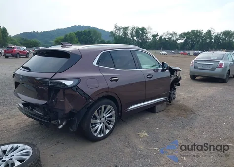 2025 Buick Envision Avenir Awd z USA, uszkodzony, nr VIN LRBFZME42SD005889